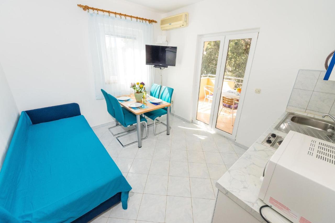 Apartments By The Sea Vrsi - Mulo, Zadar - 5951 Exterior photo